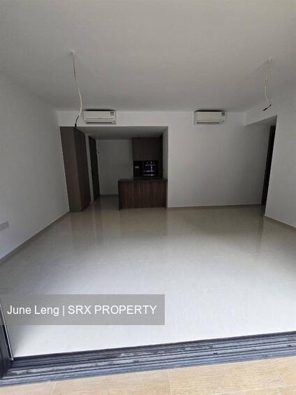 Bayfront Avenue (D1), Condominium #499080031